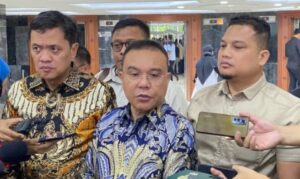 DPR Buka Kemungkinan Panggil Menteri KKP Buntut Pagar Laut