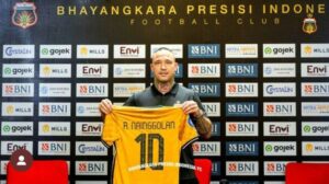 Radja Nainggolan Ditangkap Karena Penyelundupan Kokain