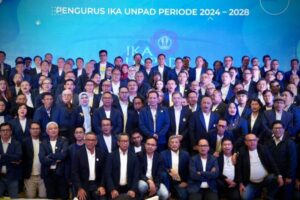 Ferry Juliantono Resmi Dilantik Sebagai Ketua Umum IKA UNPAD, Dihiasi Nama-Nama Besar dalam Kepengurusan