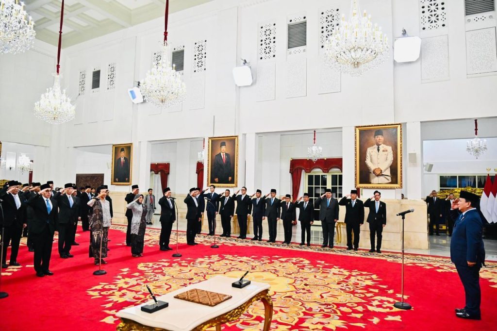 Prabowo Lantik 31 Dubes, Ada Kader PDI-P Hingga Eks KSAU