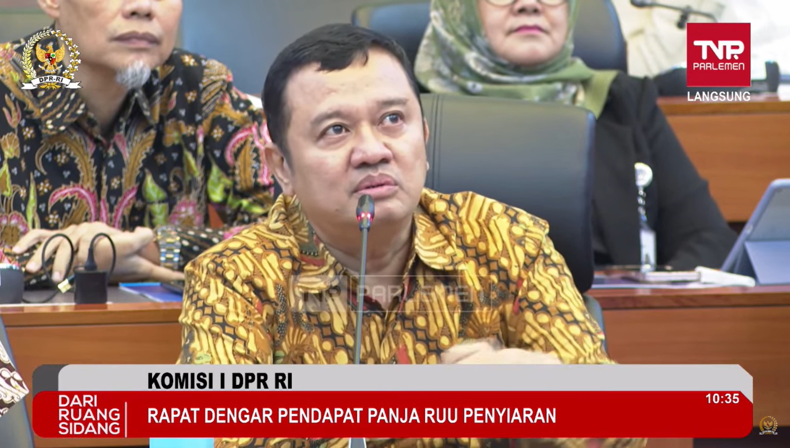 Kemenkomdigi Minta DPR Bahas Penggabungan RRI, Antara, dan TVRI