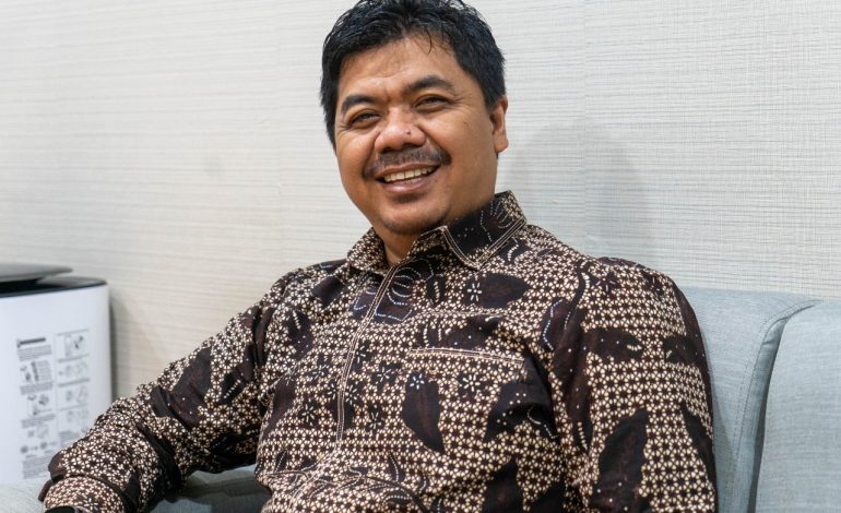 Wamensesneg: Video Monolog Gibran di YouTube Jadi Cara Sampaikan Informasi Akurat