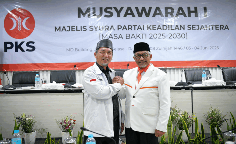 Al Muzzammil Yusuf Jadi Presiden PKS 2025-2030, Sohibul Iman Jadi Ketua Majelis Syura