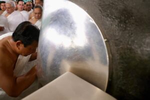 Presiden Prabowo Tunaikan Ibadah Umrah di Mekkah di Sela Kunjungan Kenegaraan