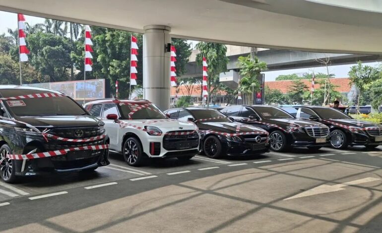 Kejagung Sita Uang Tunai dan Mobil Mewah Diduga Milik Riza Chalid