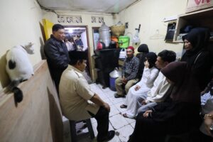 Prabowo Melayat ke Rumah Duka Affan Kurniawan