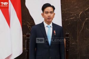 Gibran dan KPU Digugat Rp125 Triliun oleh Warga, Status Wapres Diminta Dibatalkan