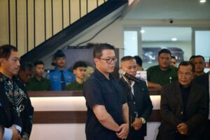 Menlu Sugiono Janji Tanggung Biaya Pendidikan Anak Mendiang Staf KBRI Lima