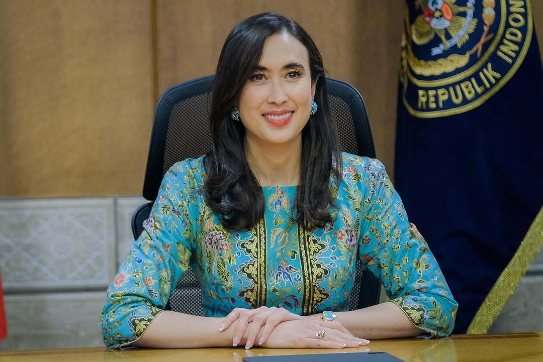 Menteri Pariwisata Membantah Isu Mandi Pakai Air Galon Selama Kunjungan Kerja