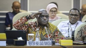 Menteri HAM Usul Tempat Khusus Demo di Gedung DPR untuk Tampung Aspirasi Masyarakat