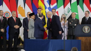 Sikap Prabowo di KTT Gaza Jadi Sorotan, Trump: “Great Job!”