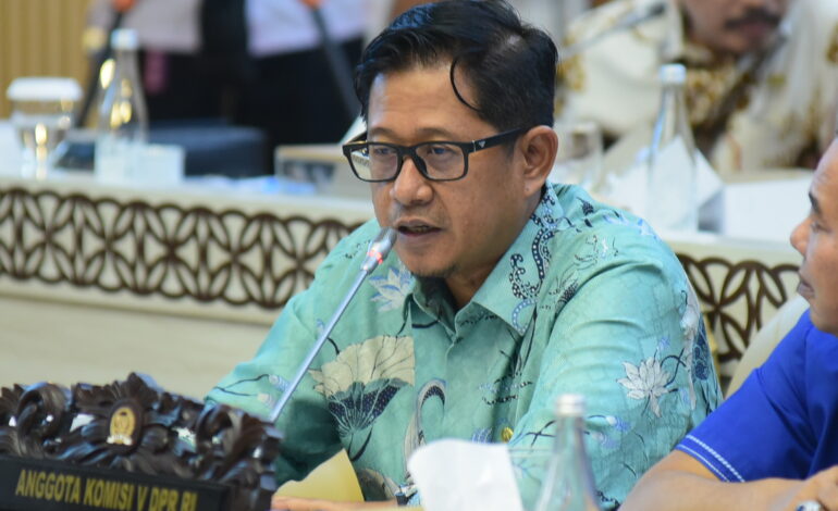 DPR Desak Tragedi Ponpes Ambruk Jadi Pelajaran Nasional