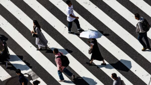 Rujak Hari Ini: Kelas Menengah, Anomali Ekonomi di Era Prabowo