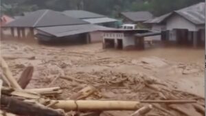 Banjir Bandang dan Longsor Terjang Sumatera, Puluhan Tewas dan Hilang