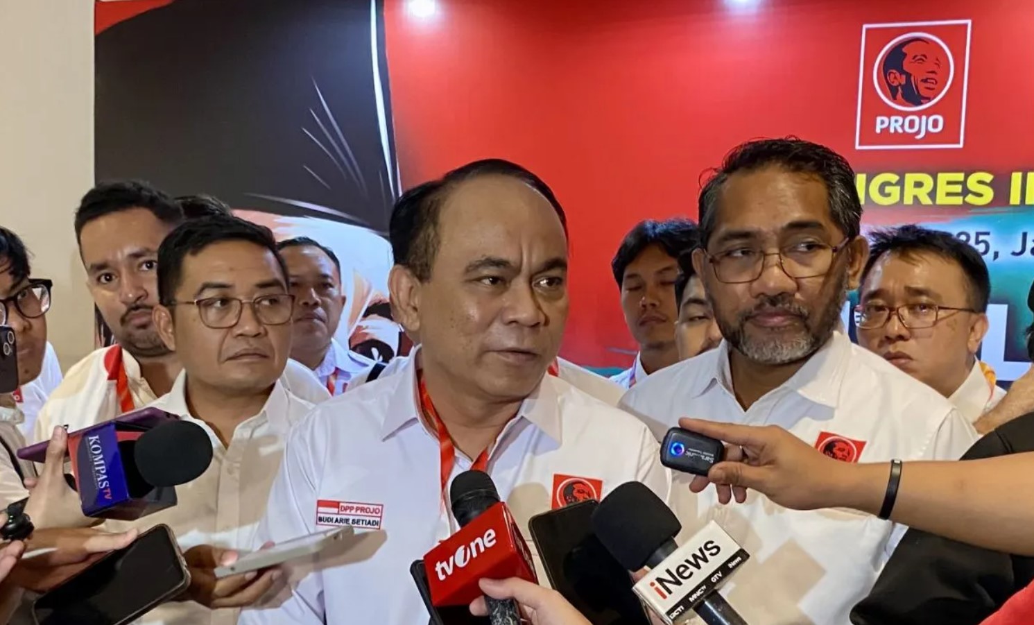 Budi Arie Mau Gabung Gerindra, Minta Izin Dulu ke Relawan Projo