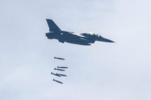Memanas Lagi! F-16 Thailand Bombardir Posisi Militer Kamboja