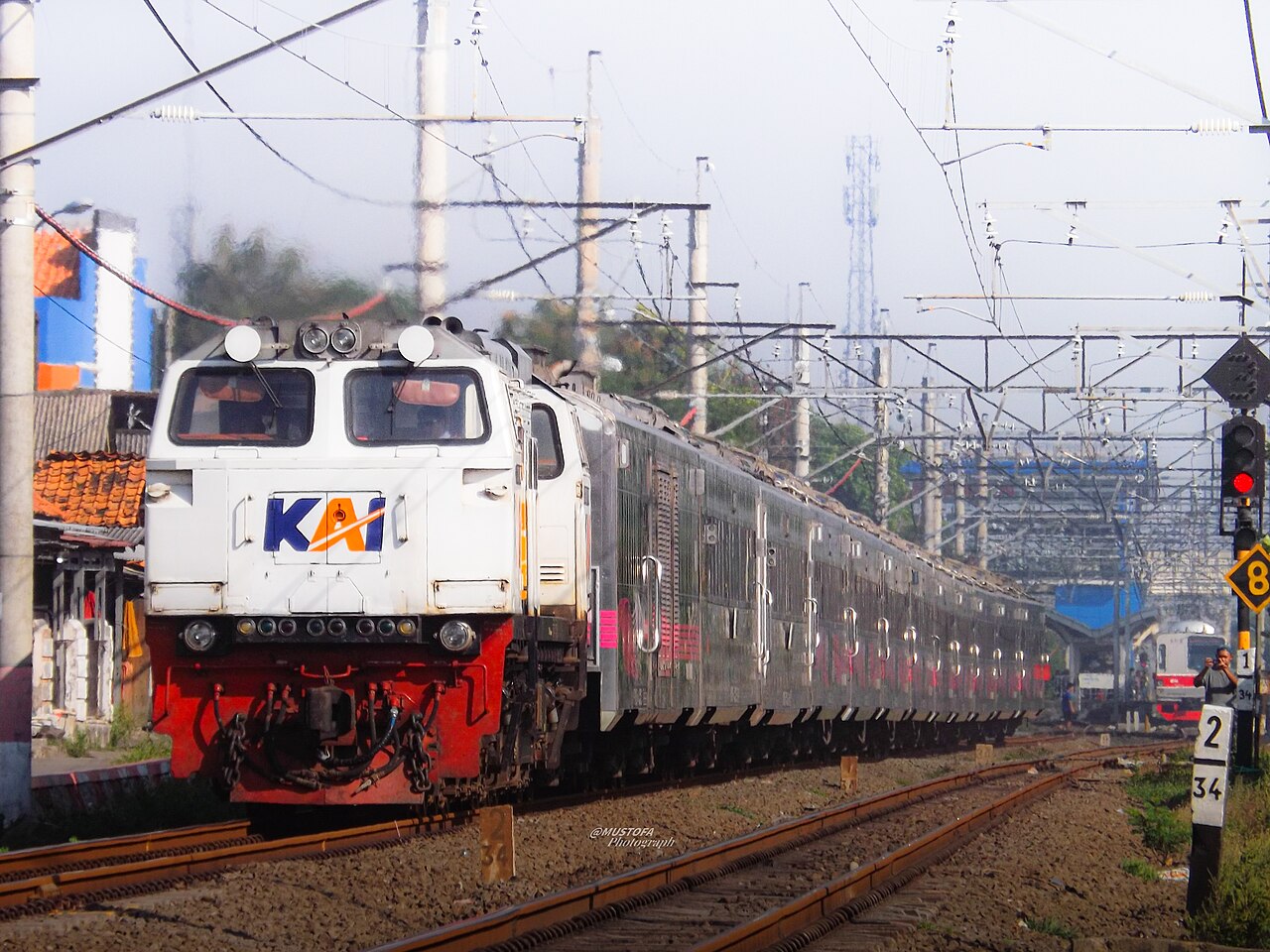 KA Argo Bromo Anggrek Kini Resmi Bernama KA Anggrek