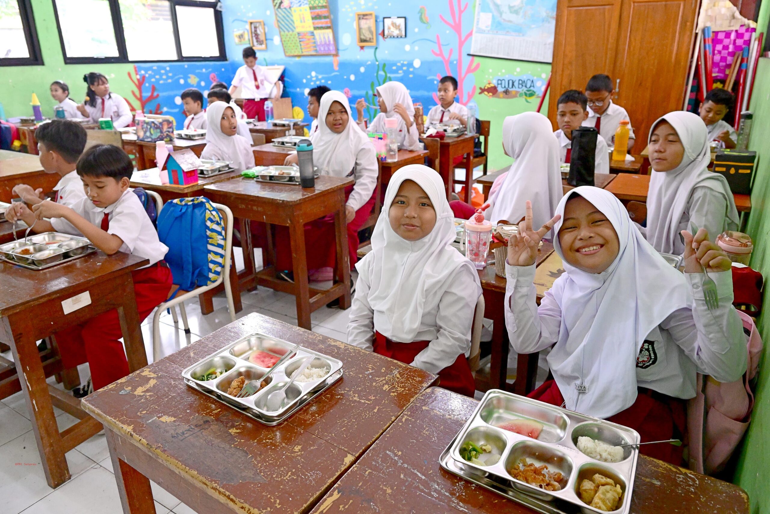 Kala Komnas HAM dan Menteri Pigai Beda Pendapat soal HAM di Program MBG