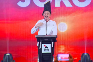 Jokowi Selangkah Lagi Pakai Jaket PSI?