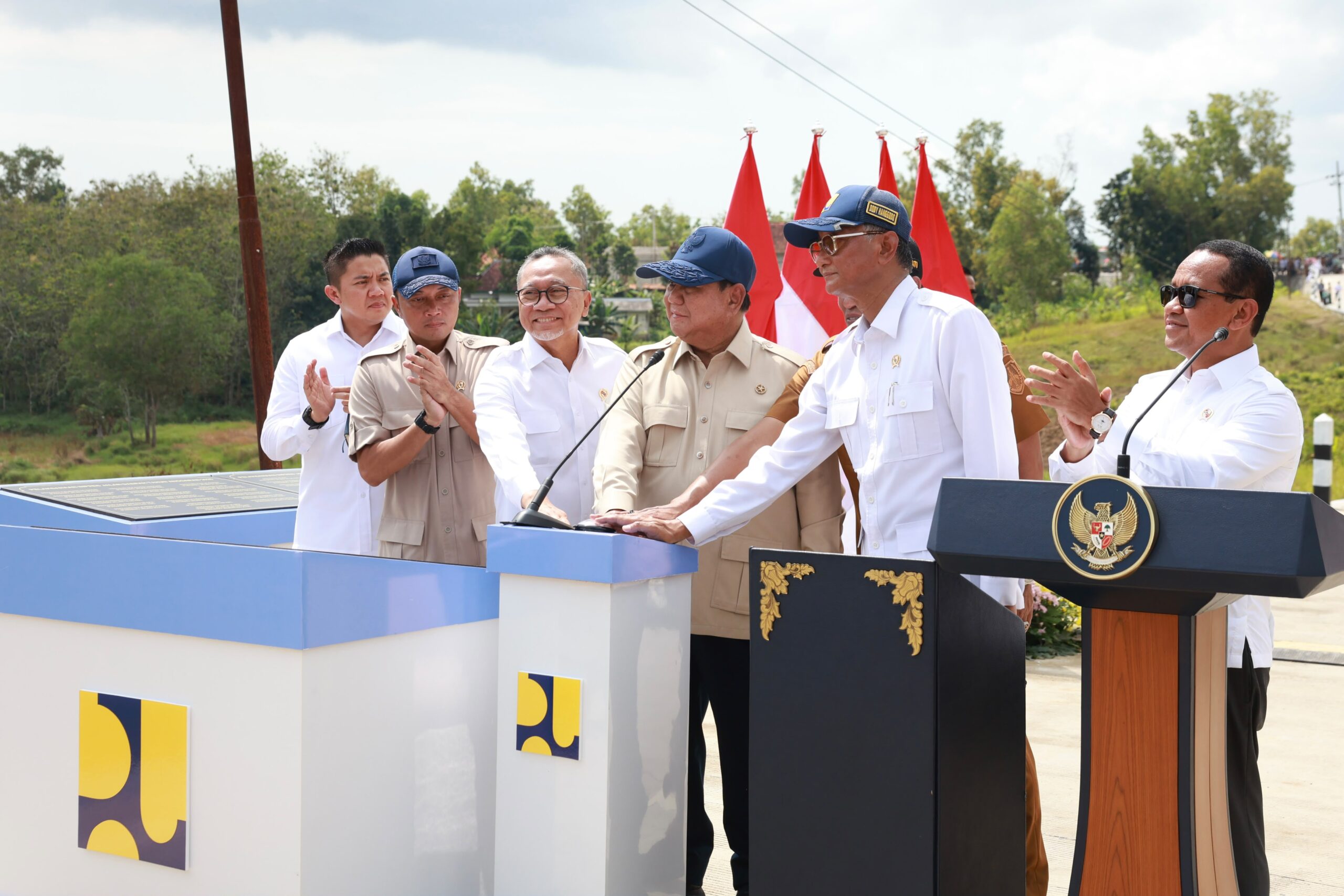 Prabowo Resmikan 1.151 Km Jalan Daerah di 37 Provinsi Seluruh Indonesia