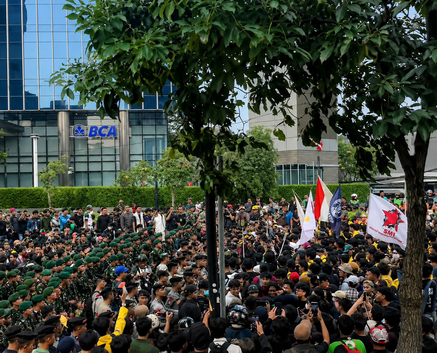 Demo Mahasiswa di Bundaran HI Bertajuk Indonesia Bangkrut, Ini Lima Tuntutan BEM UI