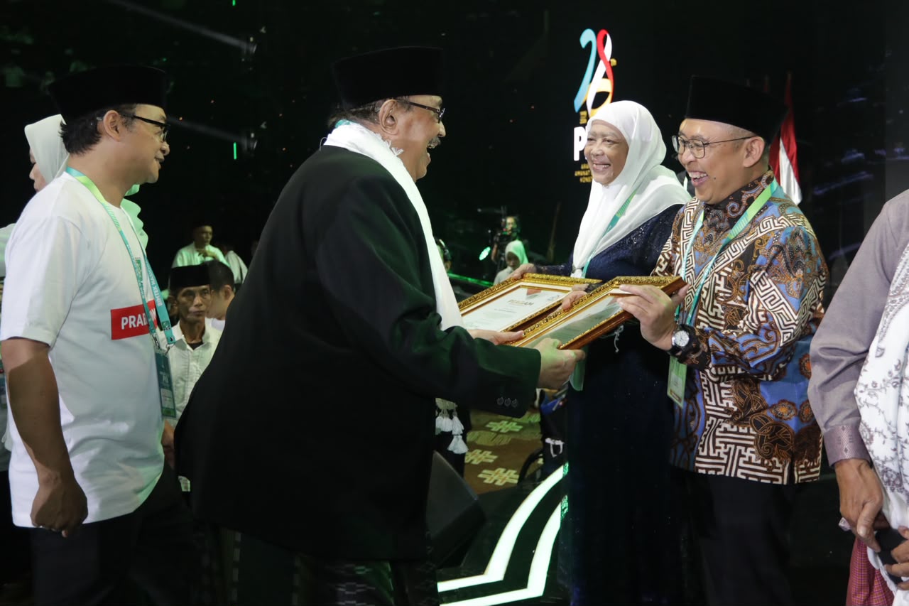 PKB Anugerahi Lima Kiai Penjaga Islam, Pancasila, dan Keutuhan NKRI di Harlah ke-28