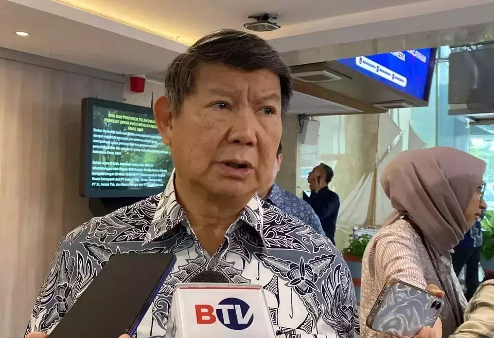Pemerintah Siapkan Ponsel Gratis untuk Salurkan Bantuan Tunai
