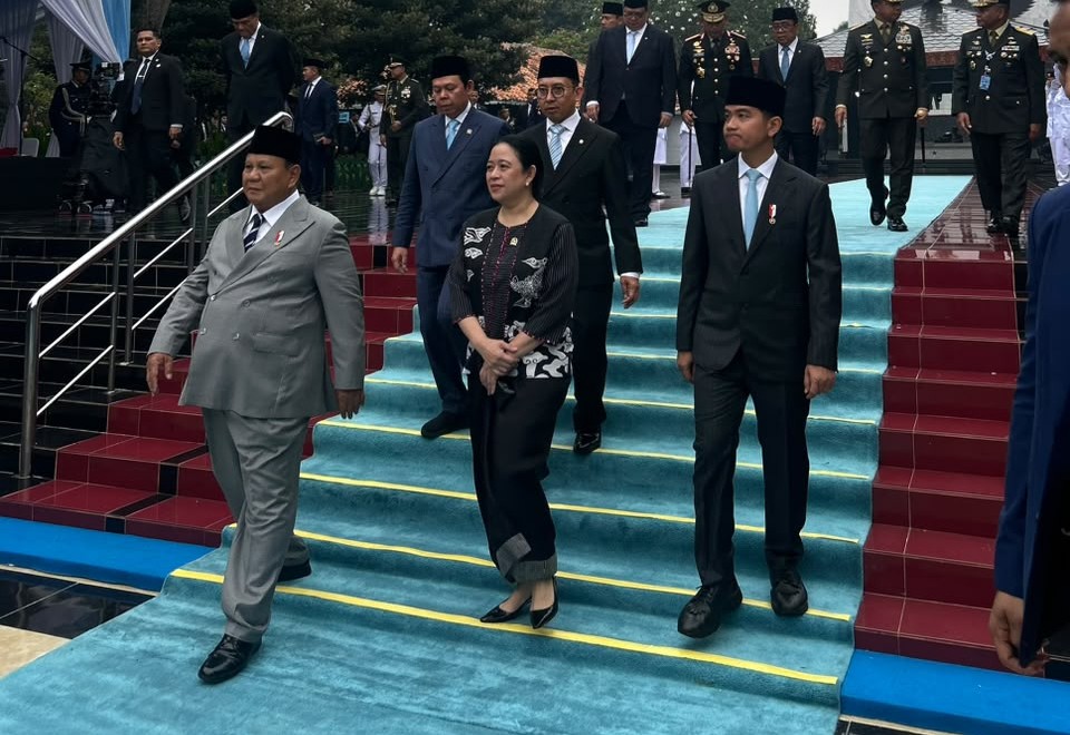 Prabowo Upacara Hari Kesaktian Pancasila di Lubang Buaya, Didampingi Gibran dan Puan